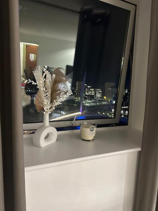 Mediacity Studio Apartment Salford-Quays Manchester Buitenkant foto