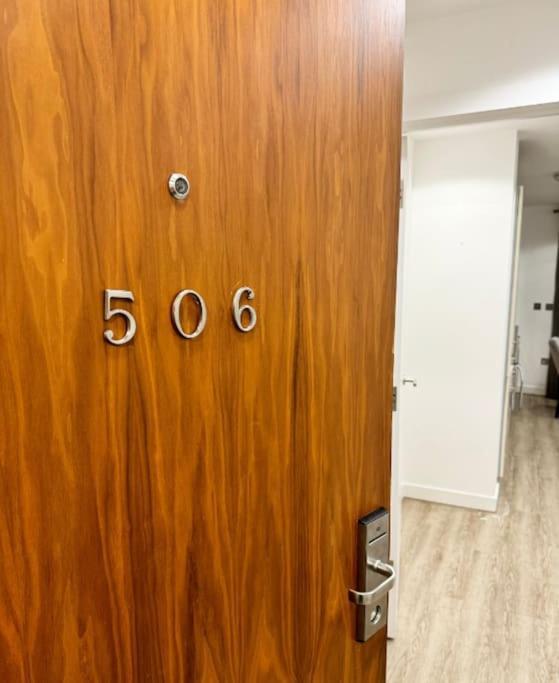 Mediacity Studio Apartment Salford-Quays Manchester Buitenkant foto