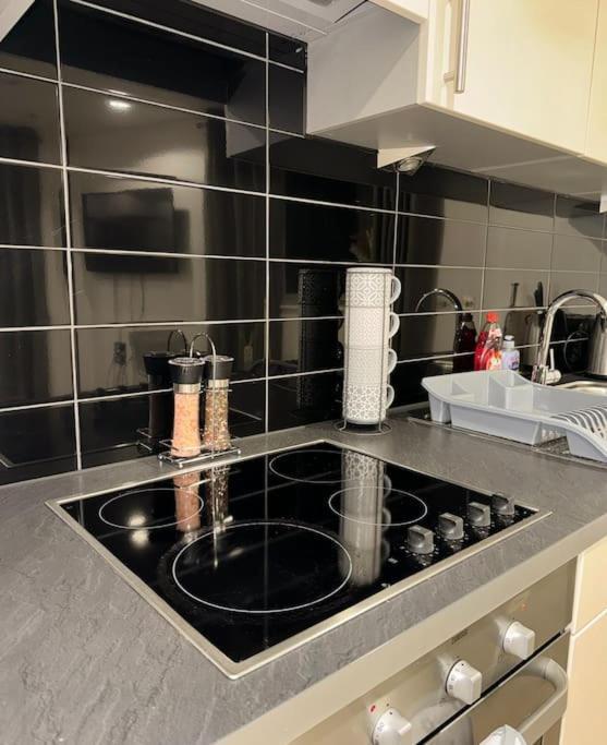 Mediacity Studio Apartment Salford-Quays Manchester Buitenkant foto